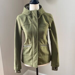 Girls size 10 Ivivva  full zip coat olive hooded layering zippered pockets